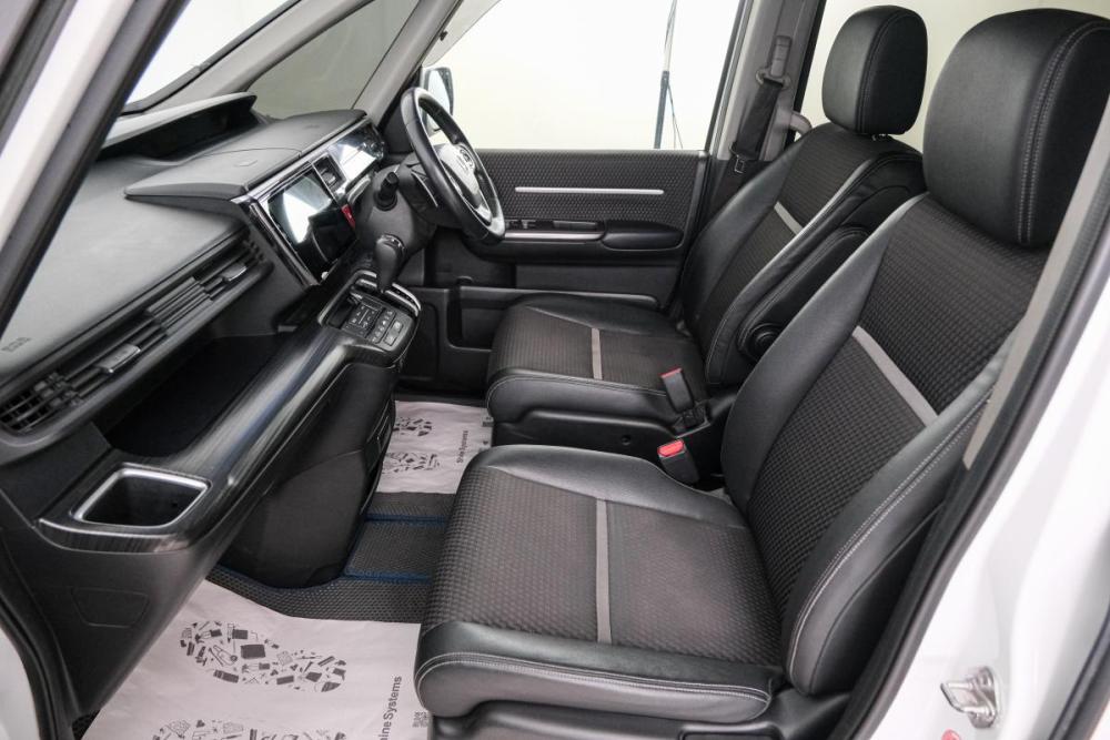 Honda Stepwgn V Красноярск  - изображение 14