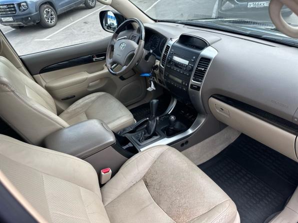 Toyota Land Cruiser Prado 120 Series Рестайлинг с пробегом 2008 года, цена 1 900 000 рублей, 278762 км, внедорожник, Автокод Объявления