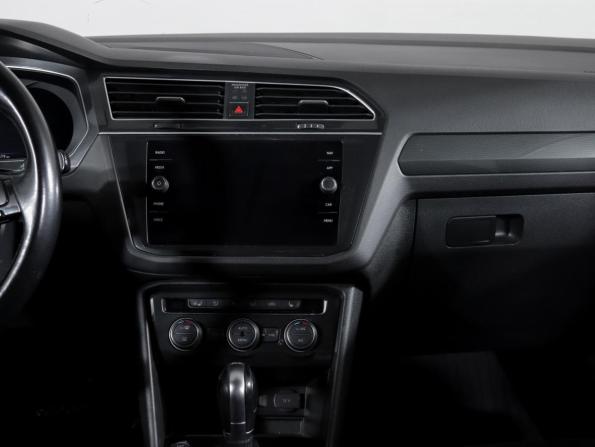Volkswagen Tiguan II с пробегом 2017 года, цена 1 830 000 рублей, 195754 км, внедорожник, Автокод Объявления