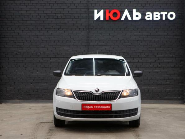 Skoda Rapid I с пробегом 2017 года, цена 850 000 рублей, 164631 км, лифтбек, Автокод Объявления
