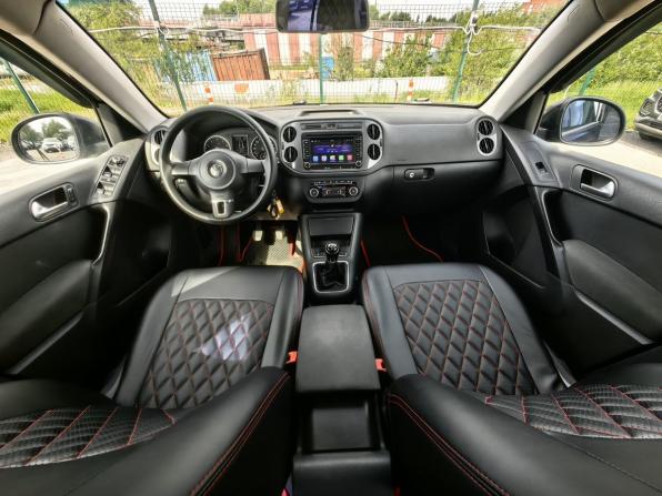 Volkswagen Tiguan I Рестайлинг с пробегом 2012 года, цена 869 000 рублей, 214000 км, внедорожник, Автокод Объявления