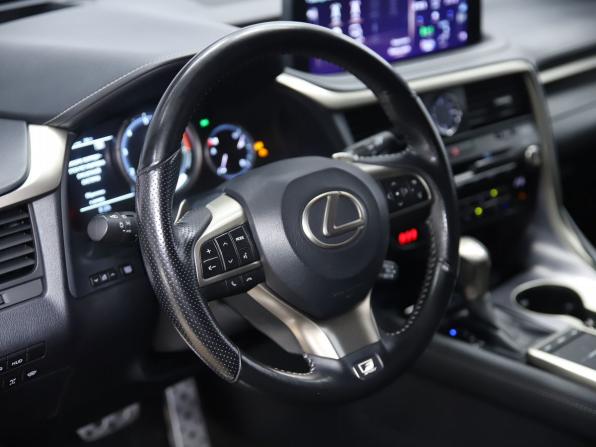 Lexus RX IV Рестайлинг с пробегом 2021 года, цена 4 990 000 рублей, 119579 км, внедорожник, Автокод Объявления