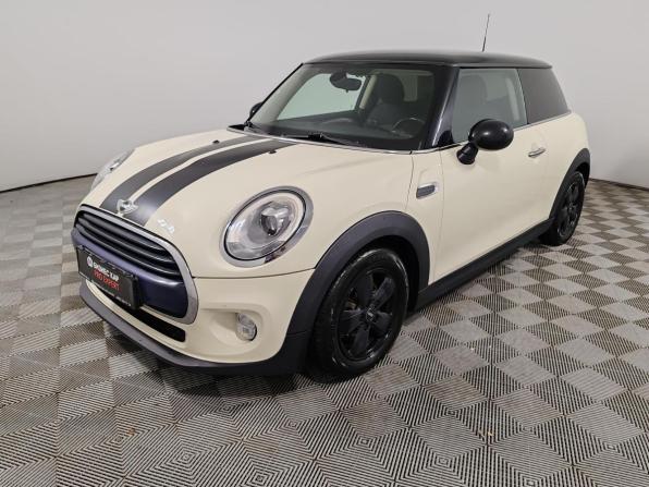 Mini Hatch III (F55/F56) с пробегом 2016 года, цена 1 499 000 рублей, 103429 км, хэтчбек, Автокод Объявления