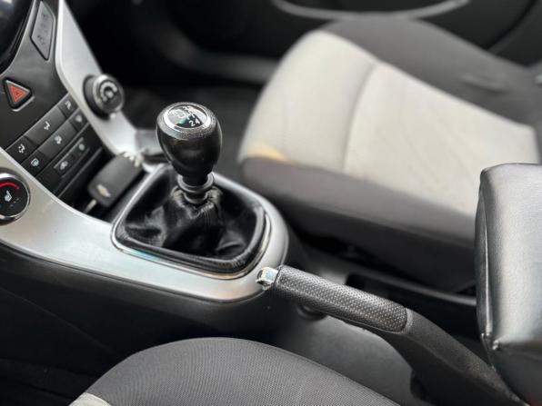 Chevrolet Cruze I Рестайлинг с пробегом 2014 года, цена 520 000 рублей, 187123 км, хэтчбек, Автокод Объявления