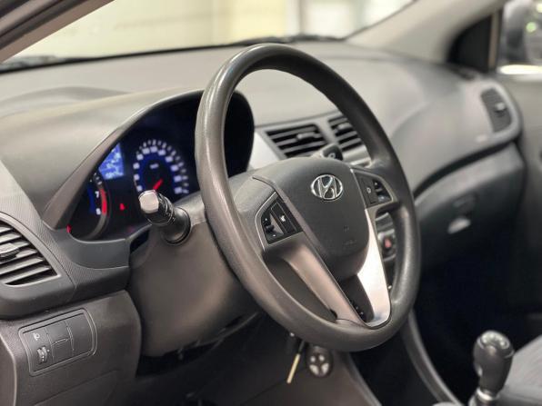Hyundai Solaris I Рестайлинг с пробегом 2015 года, цена 949 000 рублей, 158000 км, седан, Автокод Объявления