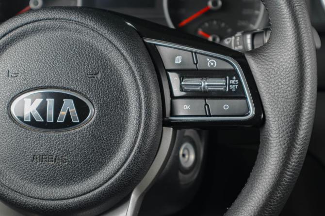 Kia Sportage IV Рестайлинг с пробегом 2021 года, цена 2 499 000 рублей, 66225 км, внедорожник, Автокод Объявления