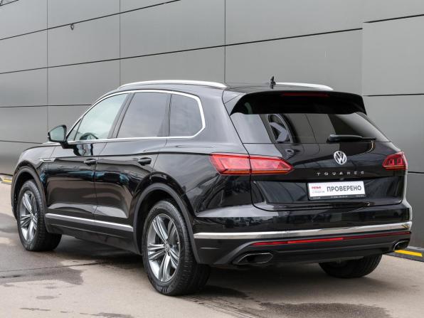 Volkswagen Touareg III с пробегом 2018 года, цена 4 798 000 рублей, 119000 км, внедорожник, Автокод Объявления