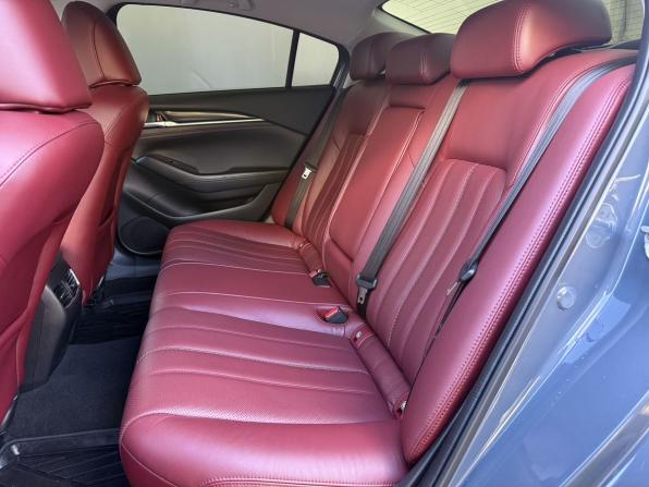 Mazda 6 III (GJ) Рестайлинг 2 с пробегом 2021 года, цена 2 490 000 рублей, 77245 км, седан, Автокод Объявления