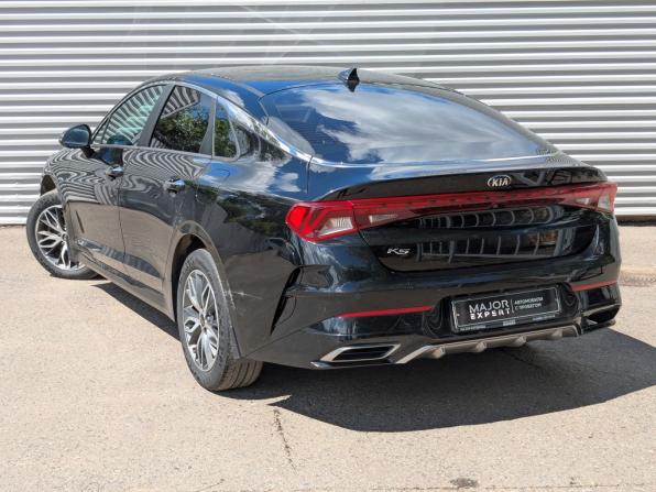 Kia K5 III с пробегом 2021 года, цена 2 290 000 рублей, 115013 км, седан, Автокод Объявления
