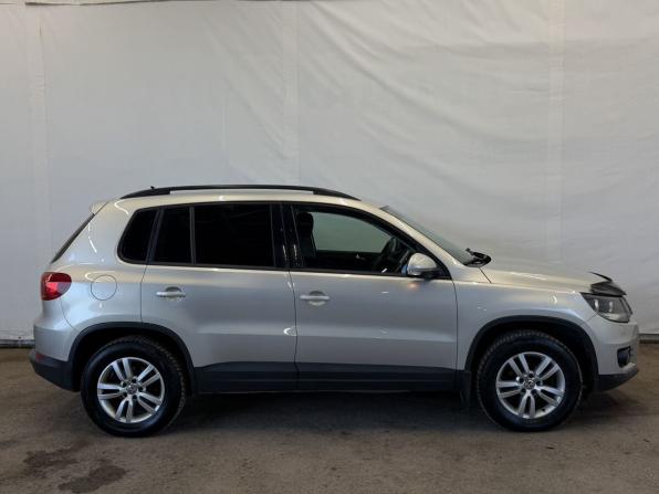 Volkswagen Tiguan I Рестайлинг с пробегом 2011 года, цена 900 000 рублей, 210000 км, внедорожник, Автокод Объявления