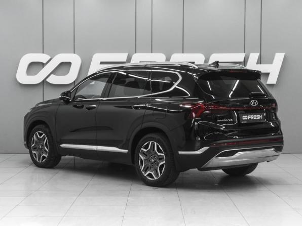 Hyundai Santa Fe IV Рестайлинг с пробегом 2023 года, цена 4 570 000 рублей, 31460 км, внедорожник, Автокод Объявления