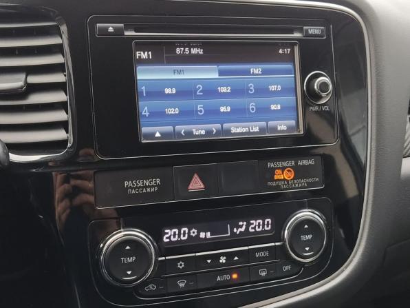 Mitsubishi Outlander III с пробегом 2014 года, цена 1 460 000 рублей, 201500 км, внедорожник, Автокод Объявления