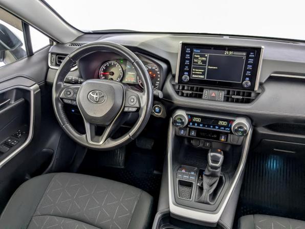 Toyota RAV4 V (XA50) с пробегом 2021 года, цена 3 210 000 рублей, 68974 км, внедорожник, Автокод Объявления
