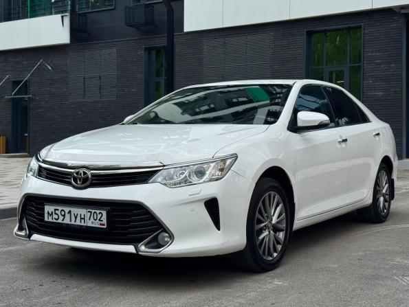 Toyota Camry VII (XV50) Рестайлинг с пробегом 2016 года, цена 1 970 000 рублей, 200000 км, седан, Автокод Объявления