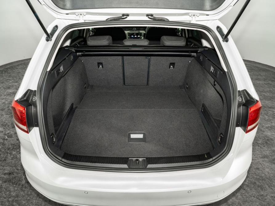 Volkswagen Passat B8 Иркутск  - изображение 18