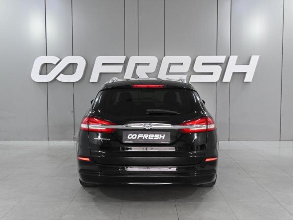 Ford Mondeo V с пробегом 2018 года, цена 1 479 000 рублей, 135698 км, универсал, Автокод Объявления