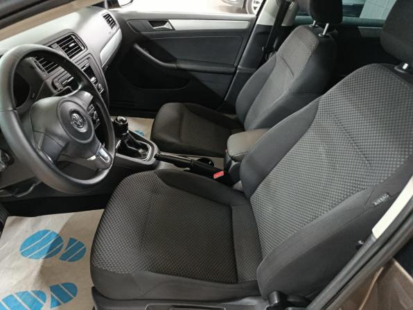 Volkswagen Jetta VI с пробегом 2013 года, цена 799 000 рублей, 221931 км, седан, Автокод Объявления