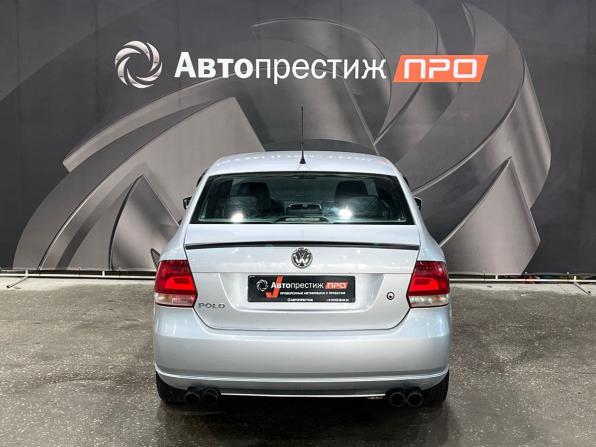 Volkswagen Polo V с пробегом 2012 года, цена 599 000 рублей, 216500 км, седан, Автокод Объявления