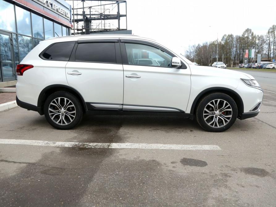 Mitsubishi Outlander III Рестайлинг 2 Иваново  - изображение 7