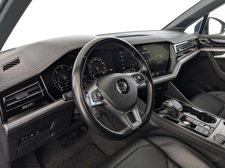 Volkswagen Touareg III Москва  - изображение 16