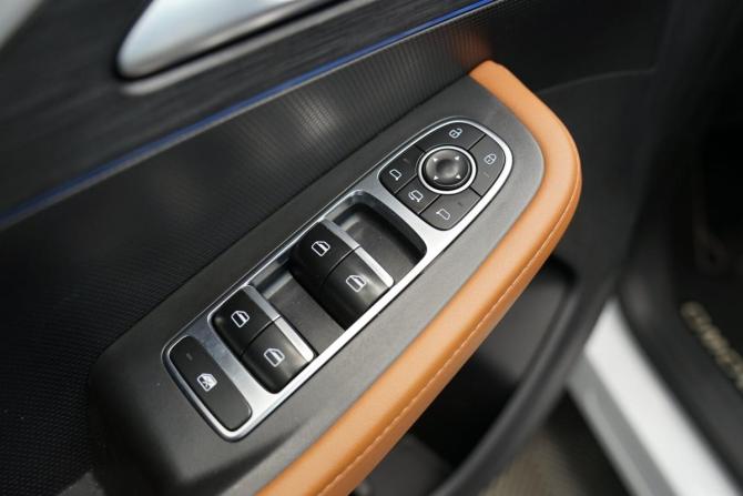 Omoda C5 I с пробегом 2022 года, цена 1 622 000 рублей, 59143 км, внедорожник, Автокод Объявления