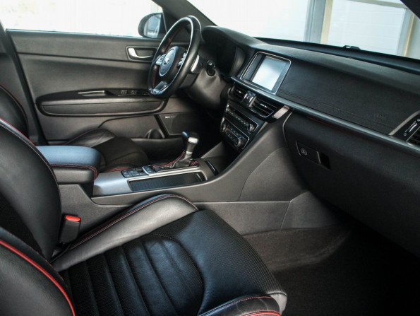 Kia Optima IV Рестайлинг с пробегом 2019 года, цена 2 200 000 рублей, 147300 км, седан, Автокод Объявления