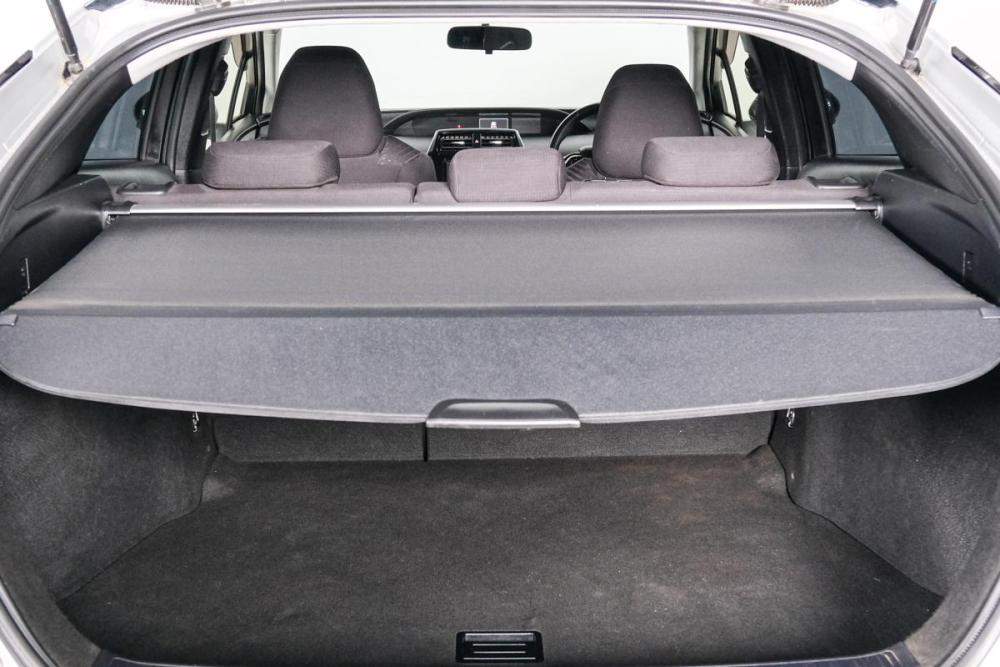 Toyota Prius IV (XW50) Красноярск  - изображение 21