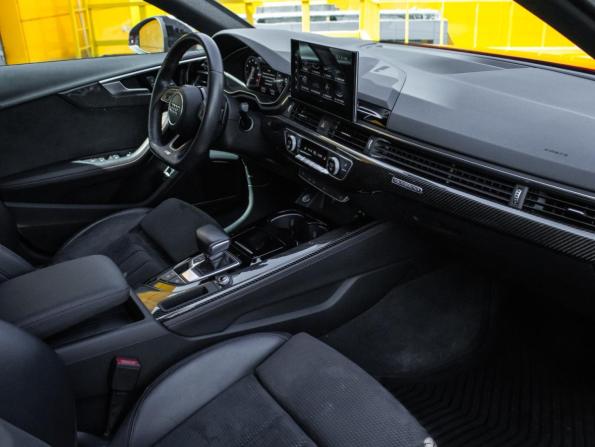 Audi A4 V (B9) Рестайлинг с пробегом 2020 года, цена 3 850 000 рублей, 87000 км, седан, Автокод Объявления