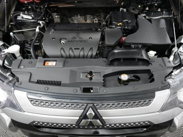 Mitsubishi Outlander III Рестайлинг 3 с пробегом 2018 года, цена 1 780 000 рублей, 205817 км, внедорожник, Автокод Объявления