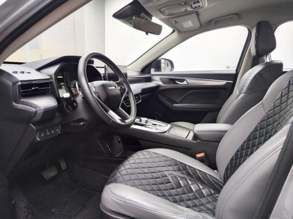 Haval Jolion I Рестайлинг с пробегом 2024 года, цена 2 049 000 рублей, 39663 км, внедорожник, Автокод Объявления