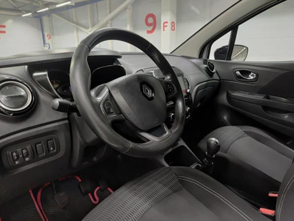 Renault Kaptur I с пробегом 2016 года, цена 1 325 000 рублей, 174369 км, внедорожник, Автокод Объявления