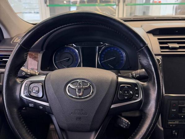 Toyota Camry VII (XV50) Рестайлинг 2 с пробегом 2018 года, цена 2 300 000 рублей, 186785 км, седан, Автокод Объявления