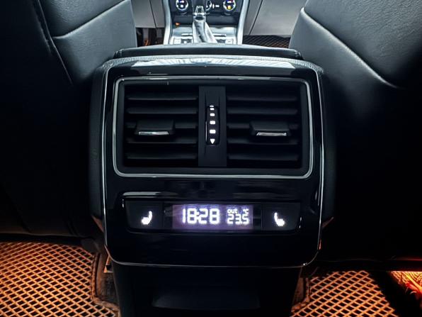 Skoda Superb III Рестайлинг с пробегом 2019 года, цена 2 700 000 рублей, 108063 км, лифтбек, Автокод Объявления