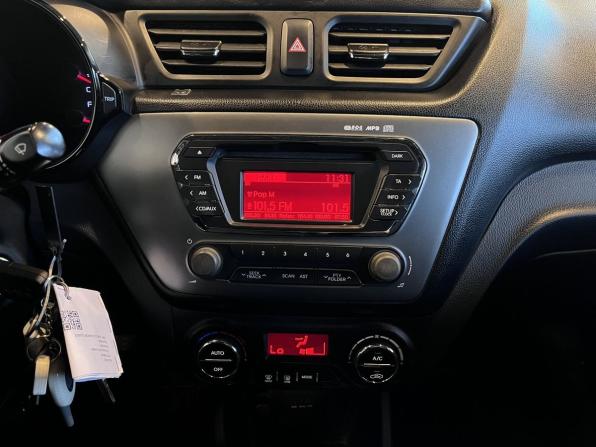Kia Rio III с пробегом 2013 года, цена 831 000 рублей, 198343 км, седан, Автокод Объявления