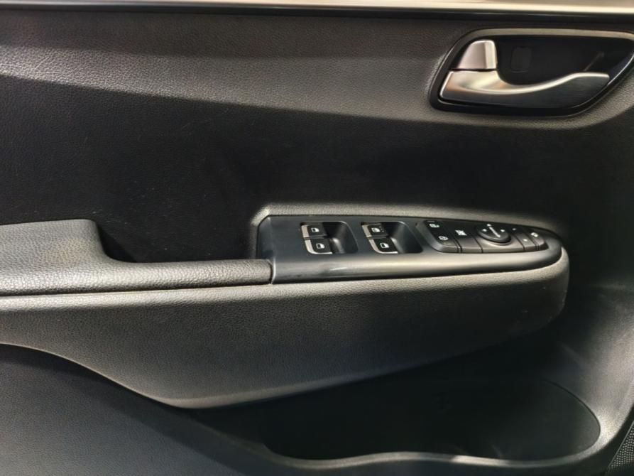 Kia Rio IV Рестайлинг Курск  - изображение 15
