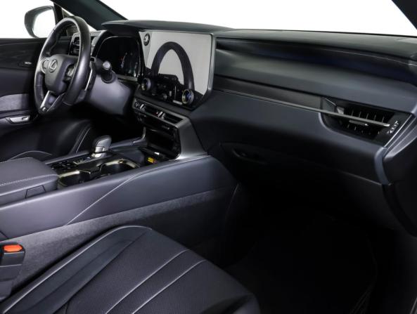 Lexus RX V с пробегом 2023 года, цена 9 190 000 рублей, 36395 км, внедорожник, Автокод Объявления