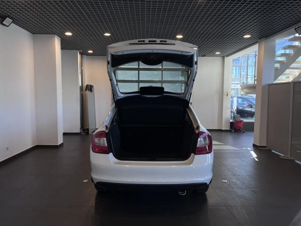 Skoda Rapid I с пробегом 2014 года, цена 687 000 рублей, 235437 км, лифтбек, Автокод Объявления