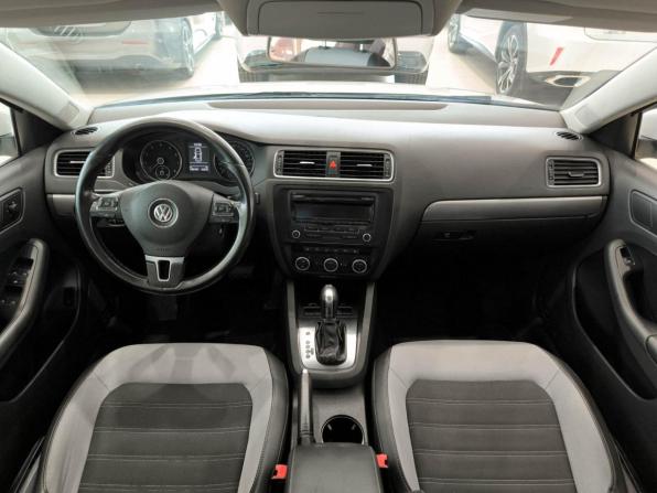 Volkswagen Jetta VI с пробегом 2013 года, цена 970 000 рублей, 243196 км, седан, Автокод Объявления
