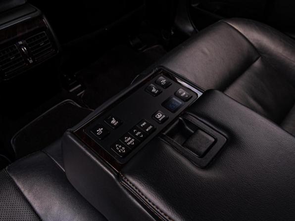 Toyota Camry VII (XV50) Рестайлинг 2 с пробегом 2017 года, цена 2 340 000 рублей, 216276 км, седан, Автокод Объявления