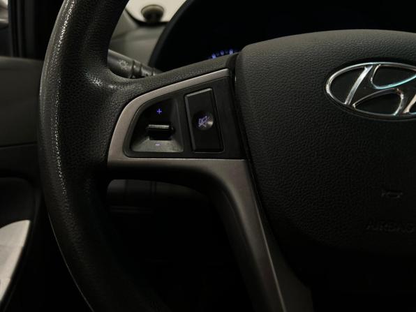 Hyundai Solaris I Рестайлинг с пробегом 2014 года, цена 919 000 рублей, 144854 км, седан, Автокод Объявления