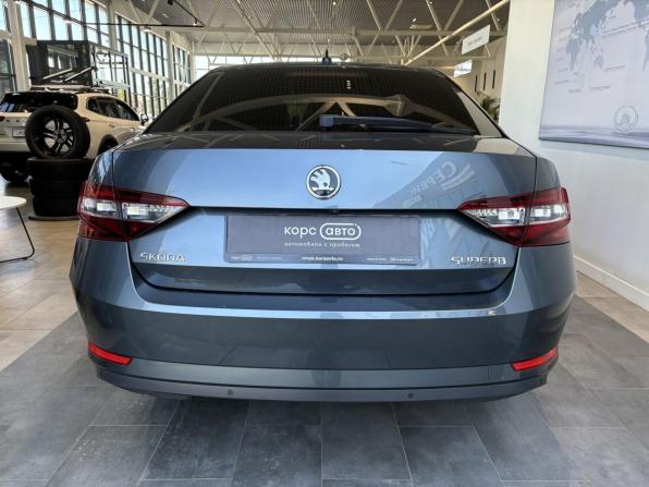 Skoda Superb III с пробегом 2017 года, цена 1 689 000 рублей, 181485 км, лифтбек, Автокод Объявления