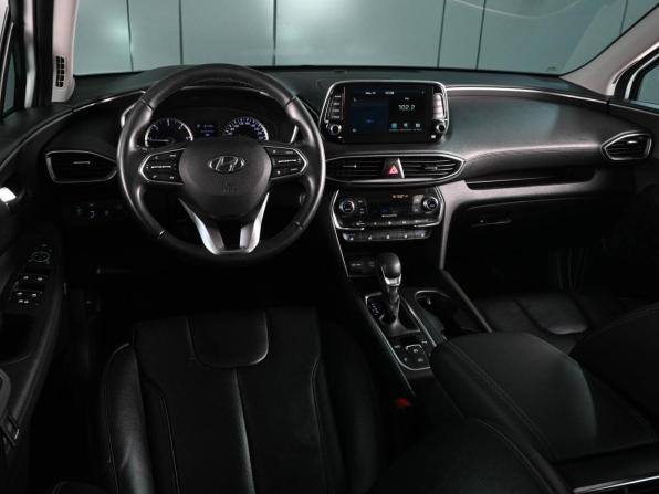 Hyundai Santa Fe IV с пробегом 2018 года, цена 3 419 000 рублей, 54360 км, внедорожник, Автокод Объявления