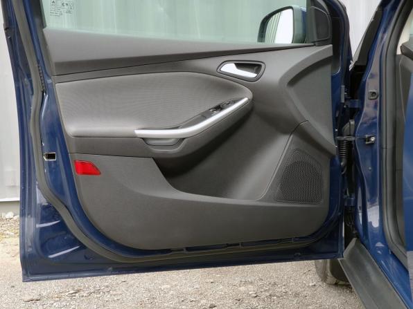 Ford Focus III с пробегом 2013 года, цена 848 000 рублей, 89628 км, хэтчбек, Автокод Объявления