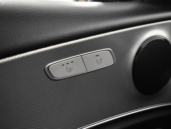 Mercedes-Benz E-Класс V (W213 S213 C238) с пробегом 2019 года, цена 2 772 900 рублей, 130025 км, седан, Автокод Объявления