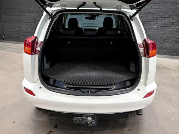 Toyota RAV4 IV (XA40) с пробегом 2013 года, цена 1 990 000 рублей, 237156 км, внедорожник, Автокод Объявления