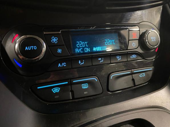 Ford Kuga II с пробегом 2013 года, цена 1 117 000 рублей, 187214 км, внедорожник, Автокод Объявления