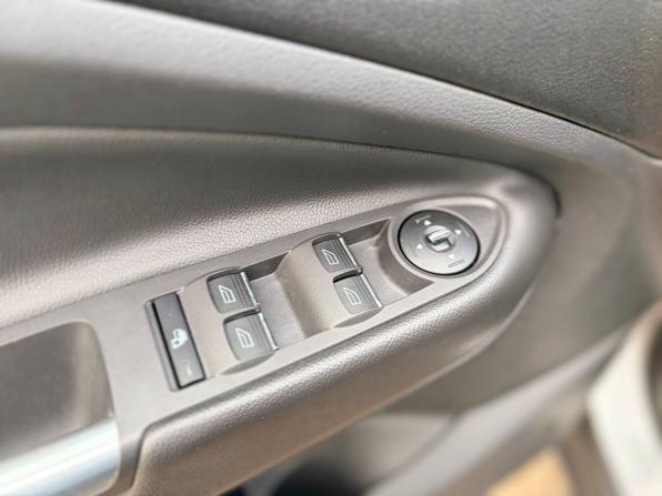 Ford Kuga II с пробегом 2013 года, цена 995 000 рублей, 158000 км, внедорожник, Автокод Объявления