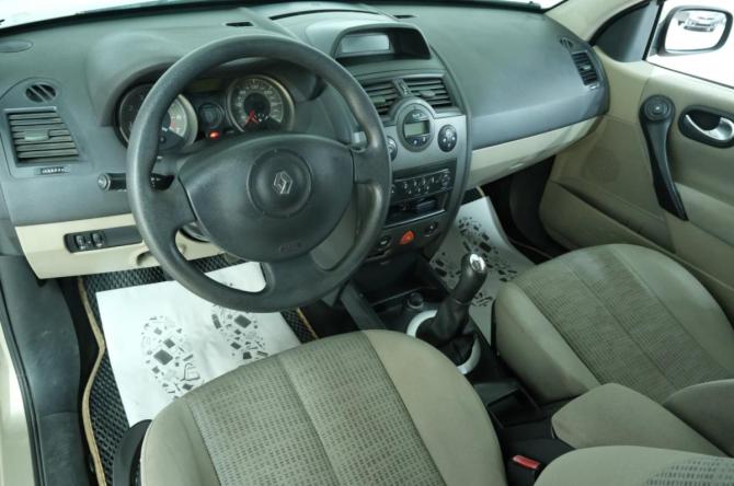 Renault Megane II Рестайлинг с пробегом 2006 года, цена 299 000 рублей, 239972 км, седан, Автокод Объявления
