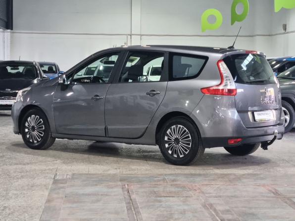 Renault Scenic III Рестайлинг 2 с пробегом 2014 года, цена 759 000 рублей, 199737 км, компактвэн, Автокод Объявления