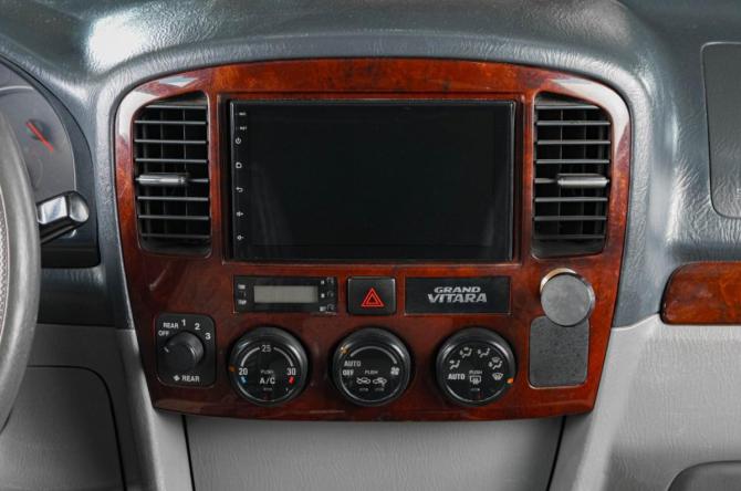 Suzuki Grand Vitara I Рестайлинг с пробегом 2006 года, цена 939 000 рублей, 241000 км, внедорожник, Автокод Объявления